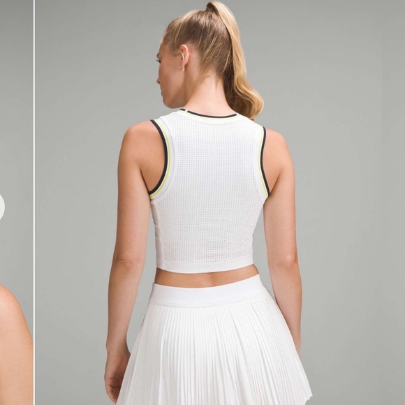 LULULEMON Varsity Scoop-Neck Cropped Tennis Tank Top Medium Support, B/C Cup NWT - Picture 4 of 14